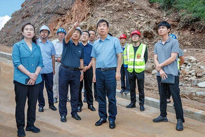 山西省晋城市陵川县潞城镇新项目，推动地方经济与社会发展的核心动力