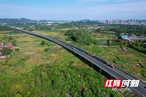 沿山镇交通全面升级，打造便捷出行环境最新消息